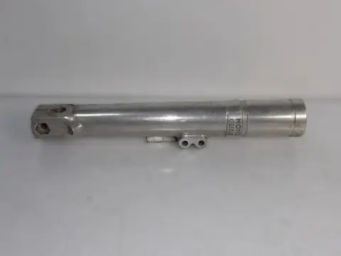 VOORPOOT RECHTS ONDER Moto Guzzi V7 Sport 1971 - 1973