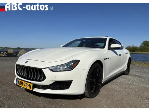Maserati Ghibli S GranLusso 3.0 V6 411 pk