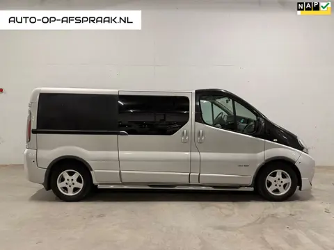 Renault Trafic 2.5 dCi L2H1 DC Leer Navi Airco Cruise C. Trekhaak