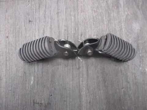 VOETSTEUN LINKS BMW F 800 GS 2008 - 2011 / 2012 - 2015 /