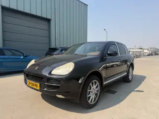 Porsche Cayenne 4.5 S LEUKE AUTO (bj 2005)