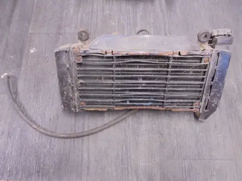 RADIATEUR Honda VF 700 750 F 1982 - 1985