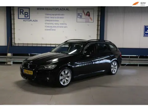 BMW 3-serie Touring 318i / Facelift / Automaat / Budget deal ! ! !