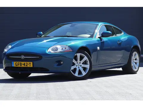 Jaguar XK 3.5 V8 Coupé