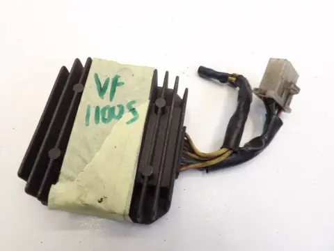 SPANNINGSREGELAAR Honda VF 1100 Sabre 1984 - 1985