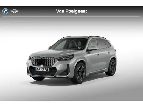 BMW iX1 eDrive20 67 kWh M Sport Edition | M Sportpakket Pro | Innovation Pack | Travel Pack | Trekha