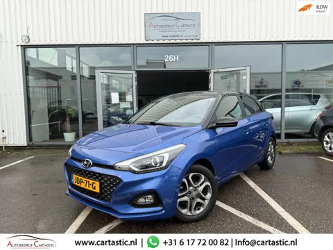 Hyundai I20 1.2 Premium | CARPLAY | PARKEERSENSOREN | CRUISE CONTROL | CAMERA | DEALER ONDERHOUDEN |