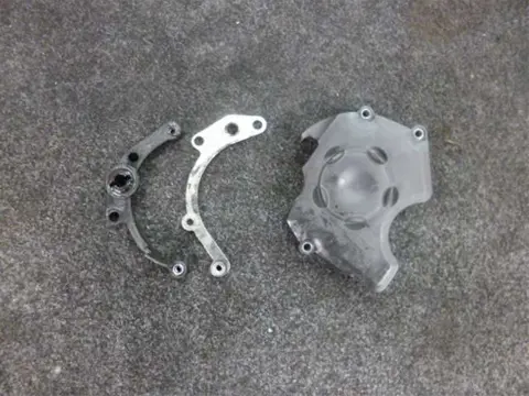 MOTORBLOKDEKSEL VOORTANDWIEL KTM 990 Superduke 2003 - 2006