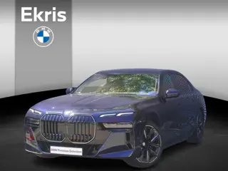 BMW 7 Serie 750e xDrive M Sportpakket Pro | Integral Active Steering | Glazen panoramadak Sky Lounge