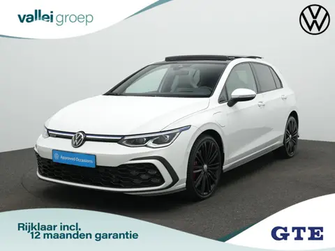 Volkswagen Golf 1.4 eHybrid 245 pk GTE | Panoramadak | Geheugen-/ventilatiestoel | Leder | Adaptief 