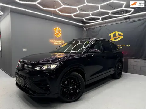 Volkswagen Tiguan 1.5 eTSI R-Line Edition 360-DODEH-HEADUP-MASSAGE-STOEL/STUUR VERW-ACC