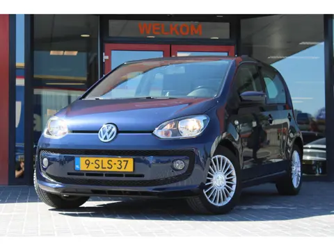 Volkswagen Up! 1.0 high up! BlueMotion Airco, Navigatie, Elektrische ramen, Cruise Control, Parkeers