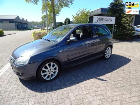 Opel Corsa 1.2-16V Silverline AIRCO