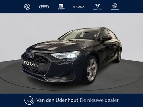 Audi A3 Sportback 40 TFSI e 204Pk Advanced Edition / Stoelverwarming / Achteruitrijcamera / Parkeerh