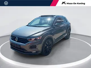 Volkswagen T-Roc 1.5 TSI 150pk DSG R-line · Panoramadak · Camera · Beats Audio · Afneembare Trekhaak