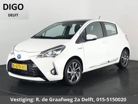 Toyota Yaris 1.5 Hybrid Executive | Panoramadak | Leder | Lichtmetalen velgen | Navigatie