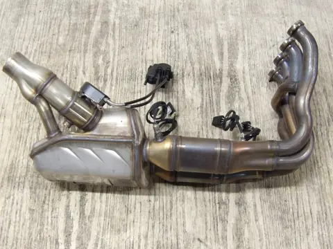 UITLAAT BMW M 1000 RR 2021 - 2022