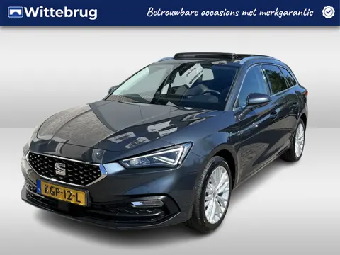 SEAT Leon Sportstourer 1.4 TSI eHybrid PHEV Xcellence / AUTOMAAT/ PANO/ PARK. SENSOREN/ KEYLESS/ STO