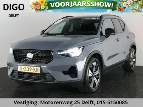 Volvo XC40 1.5 T5 PLUG-IN HYBRID+ DARK. ACCU 90% GAR. 9-2032* TREKHAAK . DODE HOEKDETECTIE . HARMAN 