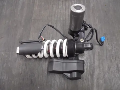 ACHTER SCHOKBREKER BMW K 1200 R 2005 - 2008