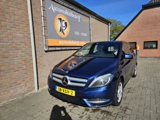Mercedes-Benz B-Klasse 180 Ambition (ketting rammelt)