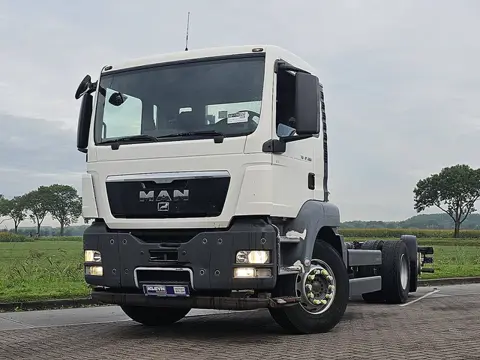 M.A.N. 26.360 TGS