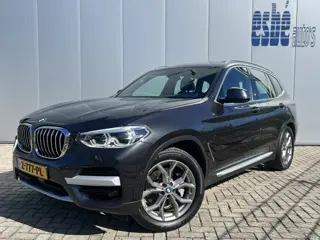 BMW X3 xDrive30e X-Line Panoramadak Trekhaak ACC Driving Assist Plus Elek stoelen Navigatie Live Coc