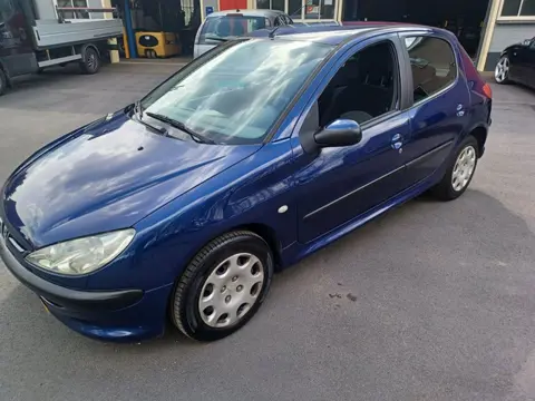 Peugeot 206 1.4 X-line AUTOMAAT NIEUWE APK 101269 KM nap