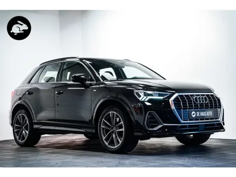 Audi Q3 45 TFSI e S-Line|Camera|19 inch|Acc|Leder