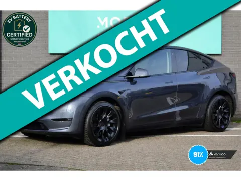 Tesla Model Y Long Range AWD 75 kWh SOH91% Pano LED Leder AUT
