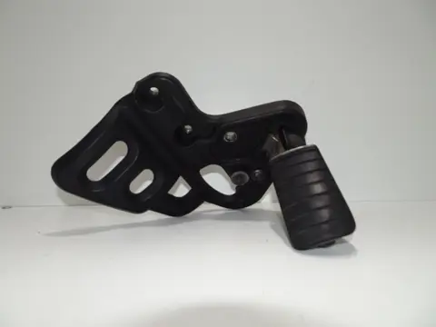 RECHTER SCHETSPLAAT Triumph Tiger 900 1999 - 2000