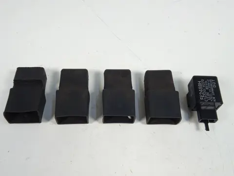 RELAIS Honda VFR 800 I 2002 - 2013