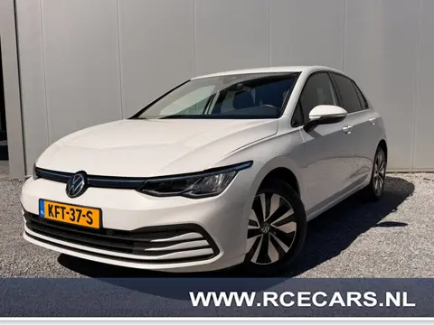Volkswagen GOLF 1.0 eTSI Move IQ Drive Virtuall ACC Carplay Sfeer Stoel/stuurverw