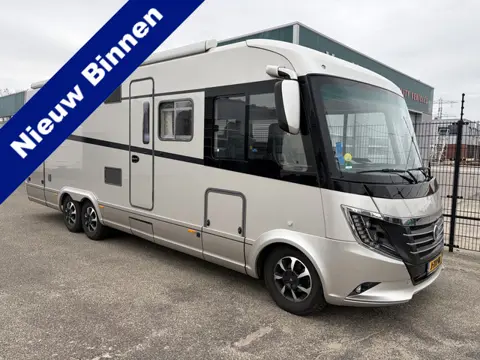 NIESMANN BISCHOFF ARTO 85LE 3.0 Automaat levelsysteem Trekhaak Airco hefbed vaste WC tank.