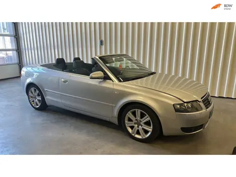 Audi A4 Cabriolet 2.4 V6 Automaat