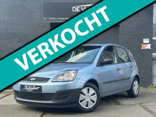 Ford Fiesta 1.3-8V Cool & Sound | Airco | Elek Raam | Radio Cd Speler | Stuurbekrachtiging |
