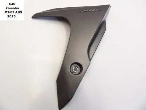 VOORSPATBORD Yamaha MT 07 2014 - 2017