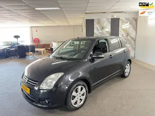 Suzuki Swift 1.3 Limited Apk Nieuw,Airco,Carplay,Bluetooth,N.A.P,Lm velgen,5Deurs,2 sleutels,Topstaa