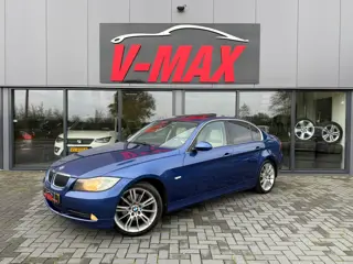 BMW 325i 3.0 AUT Sedan Schuifdak Leder Stoelvw Clima