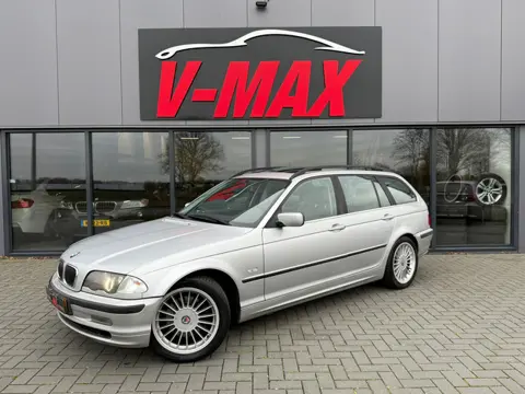 BMW 320i 2.2 Touring AUT Xenon Dak Leer Stoelvw. Airco Trekh