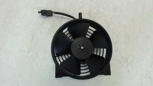 VENTILATOR Aprilia Tuono 1000 2006 - 2008