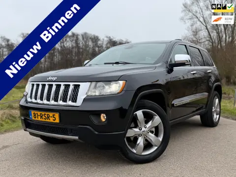 Jeep Grand Cherokee 3.6 Overland /Airco / Navi/Camera/Leder/Panodak/ Elektrische voorstoel / Voor en