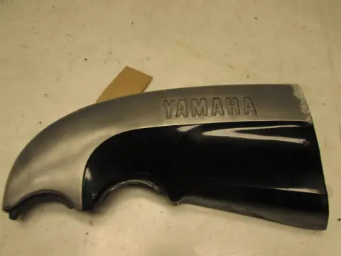 RECHTER LUCHTAANZUIGBUIS Yamaha V max 1987 - 2002