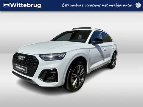 Audi Q5 50 TFSI e S edition / Panorama dak / Matrix Led / 19 Inch / Achteruitrijcamera / Elect. acht