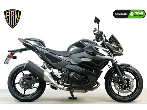 Kawasaki Z7 HYBRID (bj 2025, automaat)