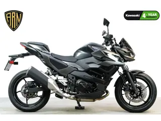 Kawasaki Z7 HYBRID (bj 2025, automaat)