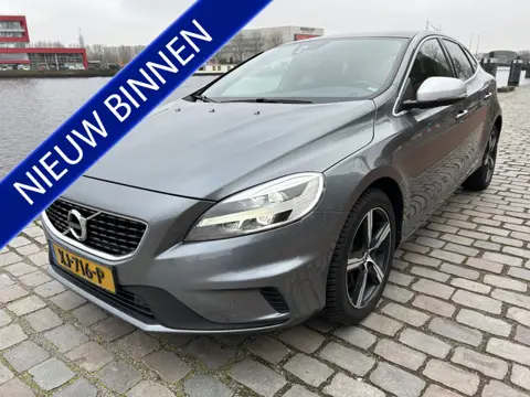 Volvo V40 1.5 T3 Polar+ Sport R design Panodak navi ecc