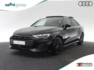 Audi A3 Limousine 30 TFSI S edition | S-Line | Glazen Panoramadak | Lichtpakket plus ambient Light |