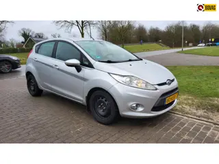 Ford Fiesta 1.6 Titanium 5 deurs