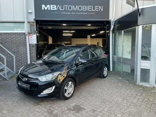 Hyundai I20 1.2i i-Motion/Apk/Airco/clima 5 deurs/Nap/Zwart/Vol Opties!